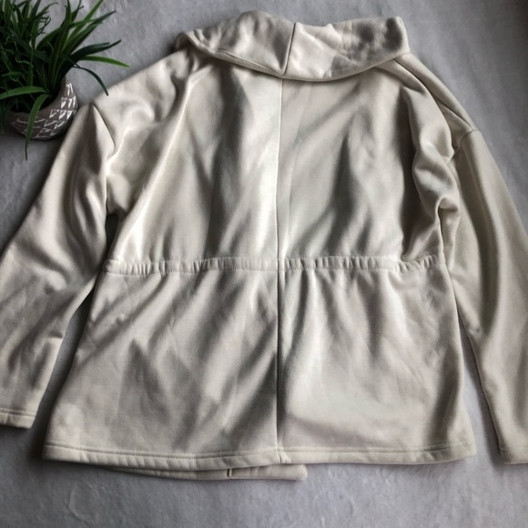 Fabletics Sage Coat In Oatmeal - Picture 5 of 8